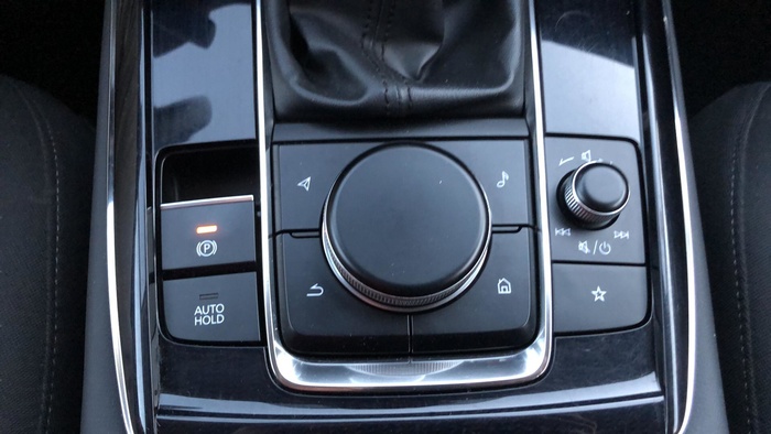 Mazda CX-30 2.0 Skyactiv-G Evolution 2WD 90 kW (122 CV) Vehículo usado en Sevilla Mazda CX-30 2.0 Skyactiv-G Evolution 2WD 90 kW (122 CV) Vehículo usado en Sevilla