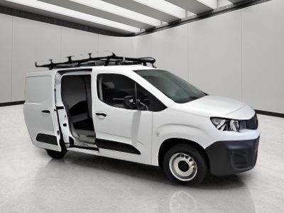 Peugeot Partner Furgon BlueHDi 75 Pro Standard 600kg 55 kW (73 CV) 17 Peugeot Partner Furgon BlueHDi 75 Pro Standard 600kg 55 kW (73 CV) 17