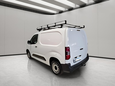 Peugeot Partner Furgon BlueHDi 75 Pro Standard 600kg 55 kW (73 CV) 8 Peugeot Partner Furgon BlueHDi 75 Pro Standard 600kg 55 kW (73 CV) 8