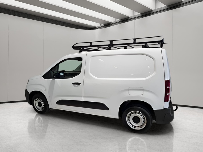 Peugeot Partner Furgon BlueHDi 75 Pro Standard 600kg 55 kW (73 CV) Vehículo usado en Sevilla Peugeot Partner Furgon BlueHDi 75 Pro Standard 600kg 55 kW (73 CV) Vehículo usado en Sevilla