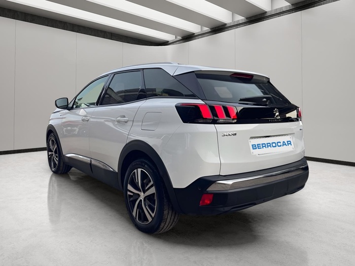 Peugeot 3008 Hybrid 300 GT e-EAT8 221 kW (300 CV) Vehículo usado en Sevilla Peugeot 3008 Hybrid 300 GT e-EAT8 221 kW (300 CV) Vehículo usado en Sevilla