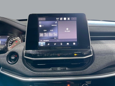 Jeep Compass 1.6 Multijet Longitude 4x2 96 kW (130 CV) 9 Jeep Compass 1.6 Multijet Longitude 4x2 96 kW (130 CV) 9