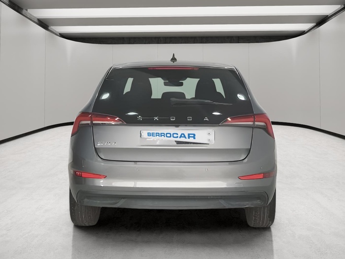 Skoda Scala 1.0 TSI Ambition 81 kW (110 CV) Vehículo usado en Sevilla Skoda Scala 1.0 TSI Ambition 81 kW (110 CV) Vehículo usado en Sevilla