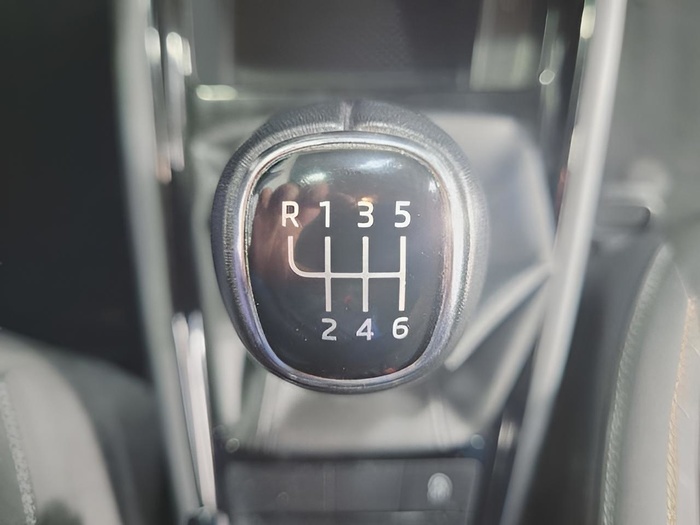 Skoda Scala 1.0 TSI Ambition 81 kW (110 CV) Vehículo usado en Sevilla Skoda Scala 1.0 TSI Ambition 81 kW (110 CV) Vehículo usado en Sevilla