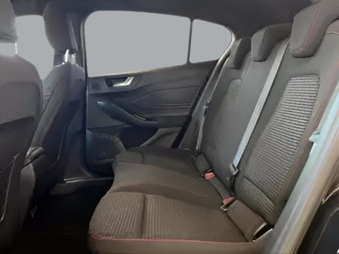 Ford Focus 1.0 Ecoboost MHEV ST-Line 114 kW (155 CV) Vehículo usado en Sevilla Ford Focus 1.0 Ecoboost MHEV ST-Line 114 kW (155 CV) Vehículo usado en Sevilla
