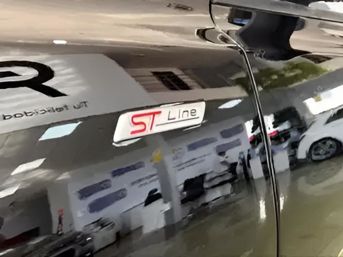 Ford Focus 1.0 Ecoboost MHEV ST-Line 114 kW (155 CV) Vehículo usado en Sevilla Ford Focus 1.0 Ecoboost MHEV ST-Line 114 kW (155 CV) Vehículo usado en Sevilla