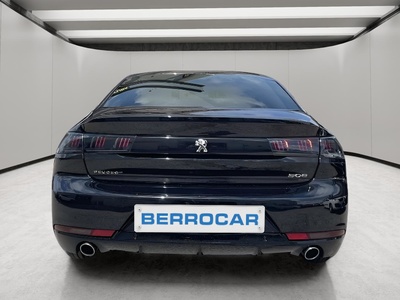 Peugeot 508 BlueHDi 130 S&S GT EAT8 96 kW (130 CV) 14 Peugeot 508 BlueHDi 130 S&S GT EAT8 96 kW (130 CV) 14