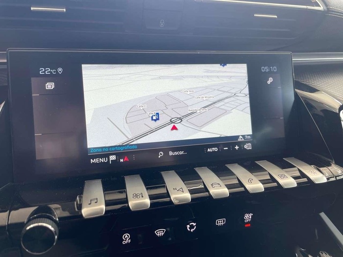 Peugeot 508 BlueHDi 130 S&S GT EAT8 96 kW (130 CV) Vehículo usado en Sevilla Peugeot 508 BlueHDi 130 S&S GT EAT8 96 kW (130 CV) Vehículo usado en Sevilla