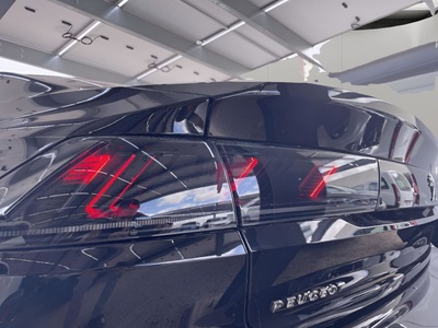 Peugeot 508 BlueHDi 130 S&S GT EAT8 96 kW (130 CV) 6 Peugeot 508 BlueHDi 130 S&S GT EAT8 96 kW (130 CV) 6