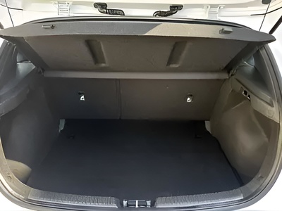 Hyundai i30 1.0 TGDI 48V Klass 74 kW (100 CV) 10 Hyundai i30 1.0 TGDI 48V Klass 74 kW (100 CV) 10