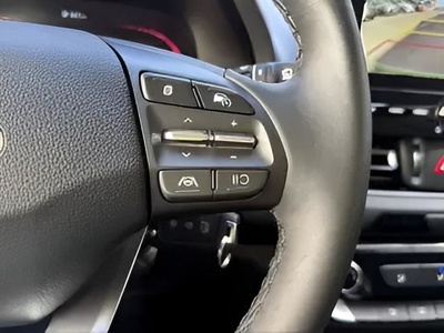 Hyundai i30 1.0 TGDI 48V Klass 74 kW (100 CV) 23 Hyundai i30 1.0 TGDI 48V Klass 74 kW (100 CV) 23