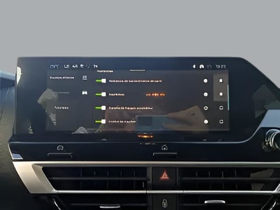 Citroen C4 Collection Hybrid ë-DCS6 107 kW (145 CV) 21 Citroen C4 Collection Hybrid ë-DCS6 107 kW (145 CV) 21