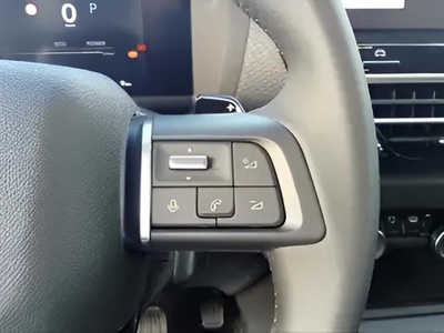 Citroen C4 Collection Hybrid ë-DCS6 107 kW (145 CV) 11 Citroen C4 Collection Hybrid ë-DCS6 107 kW (145 CV) 11