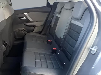 Citroen C4 Collection Hybrid ë-DCS6 107 kW (145 CV) 14 Citroen C4 Collection Hybrid ë-DCS6 107 kW (145 CV) 14