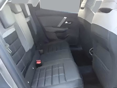 Citroen C4 Collection Hybrid ë-DCS6 107 kW (145 CV) 15 Citroen C4 Collection Hybrid ë-DCS6 107 kW (145 CV) 15