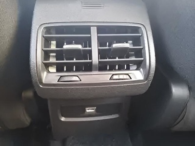 Citroen C4 Hybrid 145 Business Edition e-DCS6 107 kW (145 CV) 31 Citroen C4 Hybrid 145 Business Edition e-DCS6 107 kW (145 CV) 31