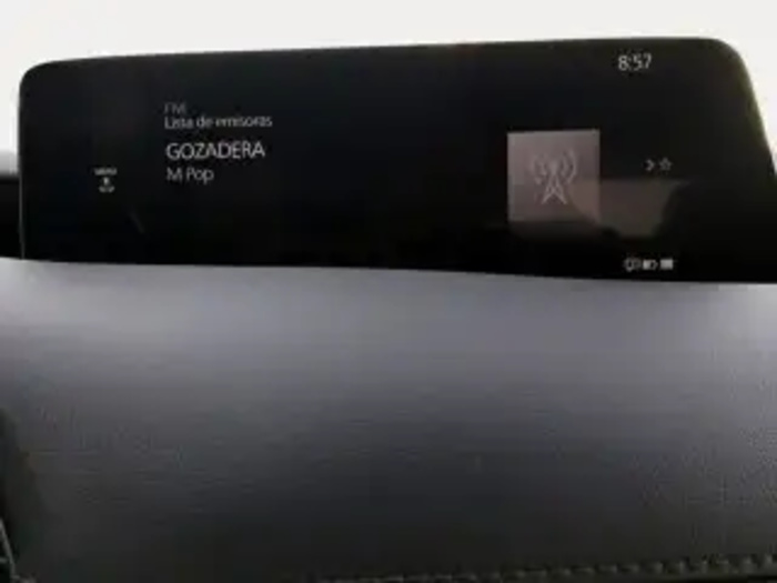 Mazda Mazda 3 2.5L E-SKY G MHEV Prime-line 103 kW (140 CV) Vehículo usado en Sevilla Mazda Mazda 3 2.5L E-SKY G MHEV Prime-line 103 kW (140 CV) Vehículo usado en Sevilla