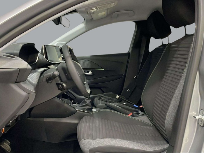 Peugeot 208 PureTech 100 Active 75 kW (100 CV) Vehículo usado en Sevilla Peugeot 208 PureTech 100 Active 75 kW (100 CV) Vehículo usado en Sevilla