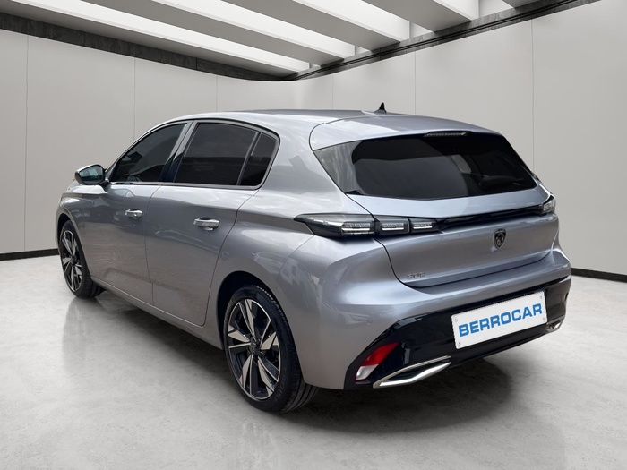 Peugeot 308 PureTech 130 S&S Allure 96 kW (130 CV) Vehículo usado en Sevilla Peugeot 308 PureTech 130 S&S Allure 96 kW (130 CV) Vehículo usado en Sevilla