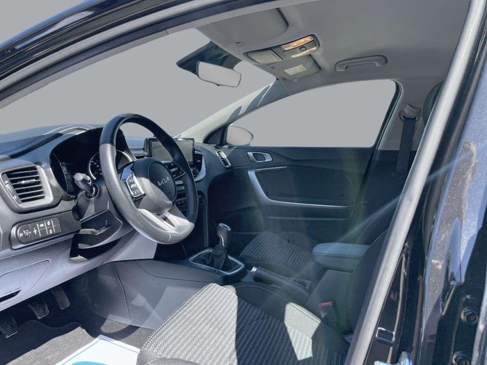 Kia XCeed 1.0 T-GDi Drive 74 kW (100 CV) Vehículo usado en Sevilla Kia XCeed 1.0 T-GDi Drive 74 kW (100 CV) Vehículo usado en Sevilla