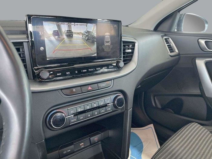 Kia XCeed 1.0 T-GDi Drive 74 kW (100 CV) Vehículo usado en Sevilla Kia XCeed 1.0 T-GDi Drive 74 kW (100 CV) Vehículo usado en Sevilla