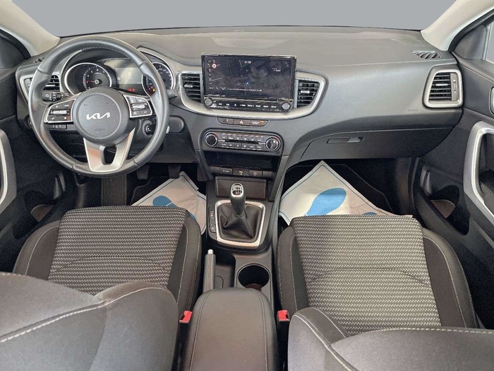Kia XCeed 1.0 T-GDi Drive 74 kW (100 CV) Vehículo usado en Sevilla Kia XCeed 1.0 T-GDi Drive 74 kW (100 CV) Vehículo usado en Sevilla