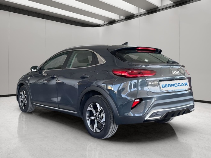 Kia XCeed 1.0 T-GDi Drive 74 kW (100 CV) Vehículo usado en Sevilla Kia XCeed 1.0 T-GDi Drive 74 kW (100 CV) Vehículo usado en Sevilla