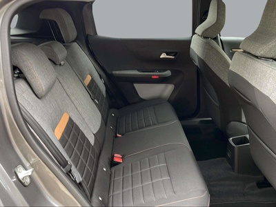 Citroen C3 Aircross Hybrid 145 Plus e-DCS6 107 kW (145 CV) 15 Citroen C3 Aircross Hybrid 145 Plus e-DCS6 107 kW (145 CV) 15