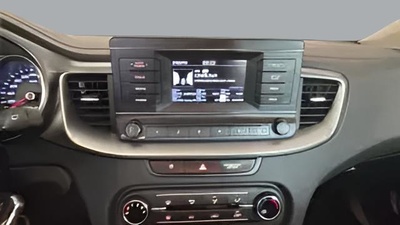 Kia Ceed 1.0 T-GDi Concept 74 kW (100 CV) 14 Kia Ceed 1.0 T-GDi Concept 74 kW (100 CV) 14