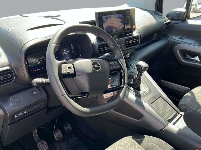 Opel Combo Combi 1.5 Td S&S 74 kW (100 CV) KM0 en Sevilla Opel Combo Combi 1.5 Td S&S 74 kW (100 CV) KM0 en Sevilla