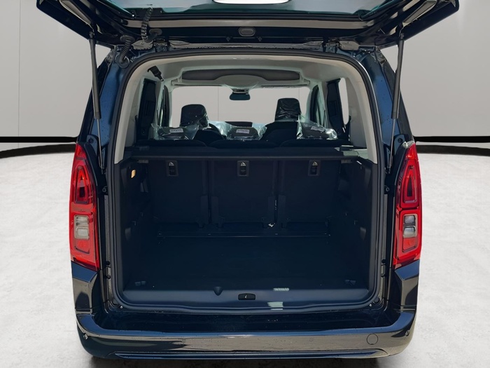 Opel Combo Combi 1.5 Td S&S 74 kW (100 CV) KM0 en Sevilla Opel Combo Combi 1.5 Td S&S 74 kW (100 CV) KM0 en Sevilla