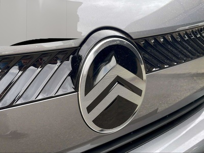 Citroen C3 Aircross Hybrid 145 Plus e-DCS6 107 kW (145 CV) 13 Citroen C3 Aircross Hybrid 145 Plus e-DCS6 107 kW (145 CV) 13