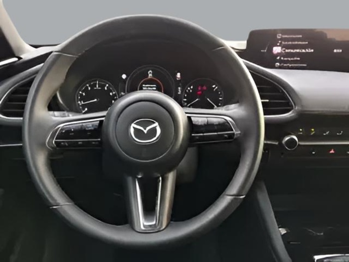 Mazda Mazda 3 2.5L E-SKY G MHEV Prime-line 103 kW (140 CV) Vehículo usado en Sevilla Mazda Mazda 3 2.5L E-SKY G MHEV Prime-line 103 kW (140 CV) Vehículo usado en Sevilla