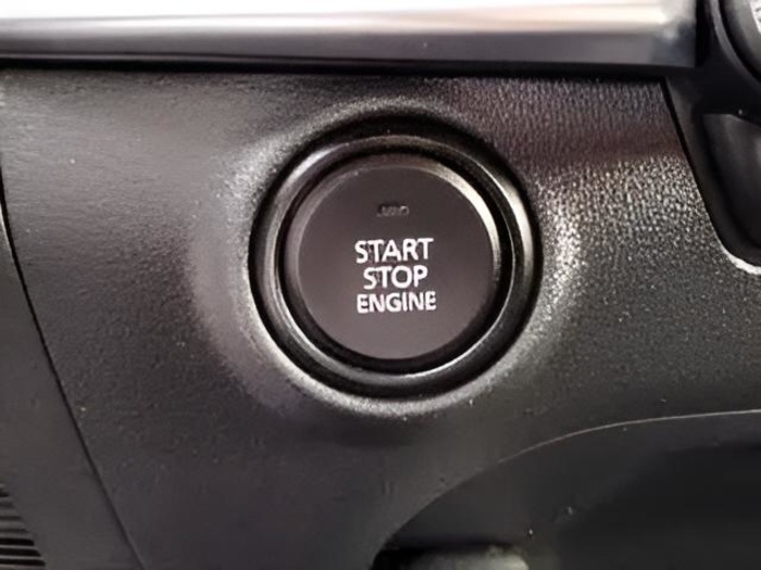 Mazda Mazda 3 2.5L E-SKY G MHEV Prime-line 103 kW (140 CV) Vehículo usado en Sevilla Mazda Mazda 3 2.5L E-SKY G MHEV Prime-line 103 kW (140 CV) Vehículo usado en Sevilla