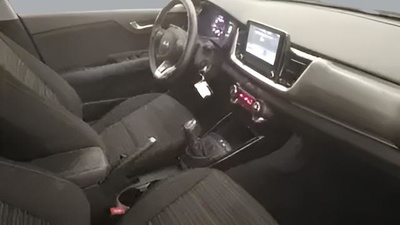 Kia Stonic 1.0 T-GDi MHEV Drive 74 kW (100 CV) 10 Kia Stonic 1.0 T-GDi MHEV Drive 74 kW (100 CV) 10