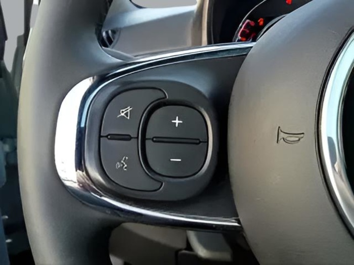 Fiat 500 1.0 Hybrid Monotrim 51 kW (70 CV) Vehículo usado en Sevilla Fiat 500 1.0 Hybrid Monotrim 51 kW (70 CV) Vehículo usado en Sevilla