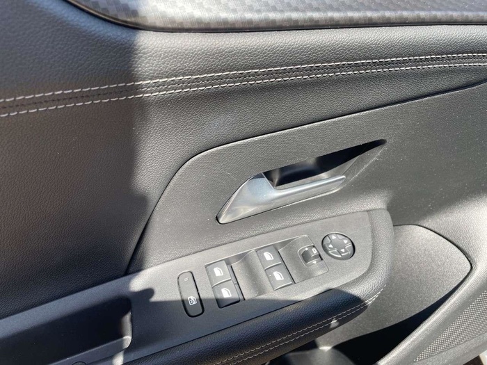 Opel Mokka 1.2 Turbo GS Line 96 kW (130 CV) Vehículo usado en Sevilla Opel Mokka 1.2 Turbo GS Line 96 kW (130 CV) Vehículo usado en Sevilla