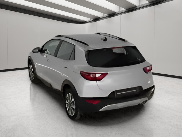 Kia Stonic 1.0 T-GDi MHEV Drive 74 kW (100 CV) Vehículo usado en Sevilla Kia Stonic 1.0 T-GDi MHEV Drive 74 kW (100 CV) Vehículo usado en Sevilla