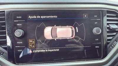 Volkswagen T-Roc Advance 2.0 TDI 85 kW (115 CV) 17 Volkswagen T-Roc Advance 2.0 TDI 85 kW (115 CV) 17