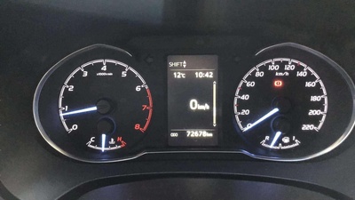 Toyota Yaris 1.0 Business 51 kW (69 CV) 12 Toyota Yaris 1.0 Business 51 kW (69 CV) 12