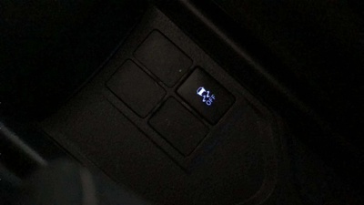 Toyota Yaris 1.0 Business 51 kW (69 CV) 22 Toyota Yaris 1.0 Business 51 kW (69 CV) 22