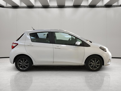 Toyota Yaris 1.0 Business 51 kW (69 CV) 5 Toyota Yaris 1.0 Business 51 kW (69 CV) 5