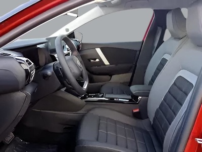 Citroen C4 Hybrid 145 Business Edition e-DCS6 107 kW (145 CV) 11 Citroen C4 Hybrid 145 Business Edition e-DCS6 107 kW (145 CV) 11