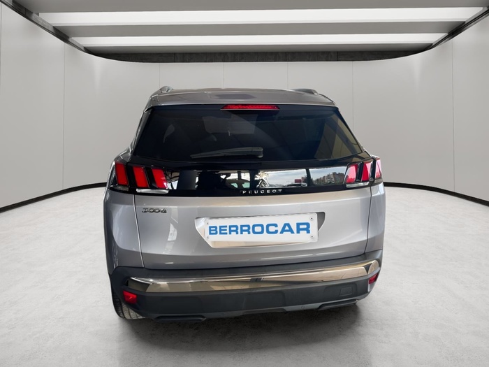 Peugeot 3008 BlueHDI 120 S&S Active EAT6 88 kW (120 CV) Vehículo usado en Sevilla Peugeot 3008 BlueHDI 120 S&S Active EAT6 88 kW (120 CV) Vehículo usado en Sevilla