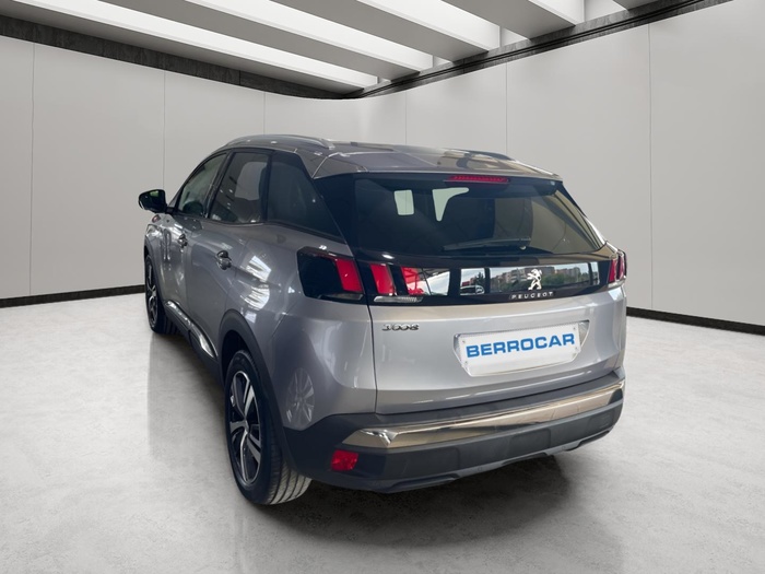 Peugeot 3008 BlueHDI 120 S&S Active EAT6 88 kW (120 CV) Vehículo usado en Sevilla Peugeot 3008 BlueHDI 120 S&S Active EAT6 88 kW (120 CV) Vehículo usado en Sevilla