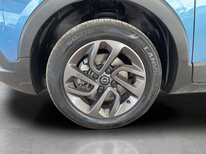 Opel Crossland X 1.2 S&S Innovation 96 kW (130 CV) Vehículo usado en Sevilla Opel Crossland X 1.2 S&S Innovation 96 kW (130 CV) Vehículo usado en Sevilla