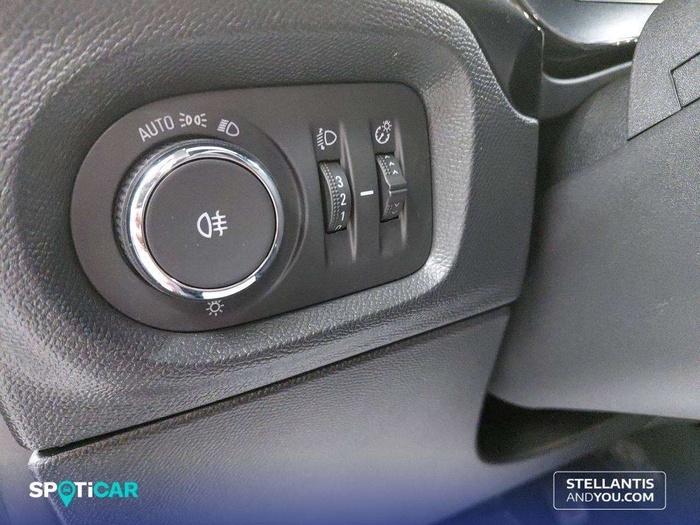 Opel Corsa 1.2 Turbo XHL Edition 74 kW (100 CV) Vehículo usado en Sevilla Opel Corsa 1.2 Turbo XHL Edition 74 kW (100 CV) Vehículo usado en Sevilla