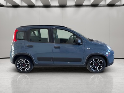 Fiat Panda 1.0 Hybrid GSE City Life 51 kW (70 CV) 2 Fiat Panda 1.0 Hybrid GSE City Life 51 kW (70 CV) 2