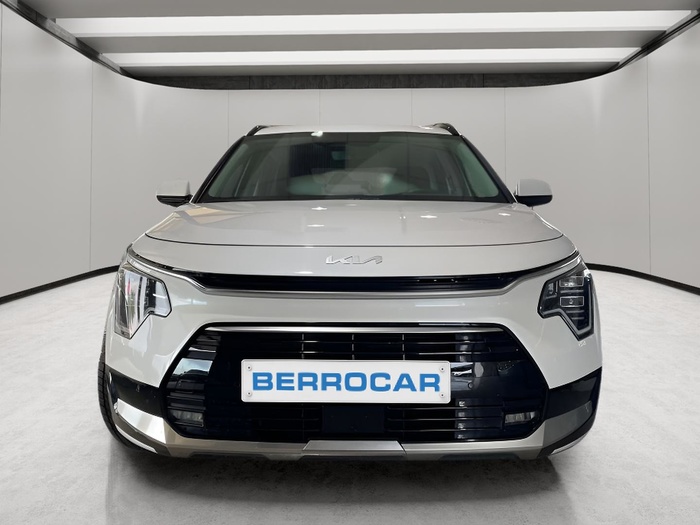 Kia Niro 1.6 GDi HEV Híbrido Drive 104 kW (141 CV) Vehículo usado en Sevilla Kia Niro 1.6 GDi HEV Híbrido Drive 104 kW (141 CV) Vehículo usado en Sevilla