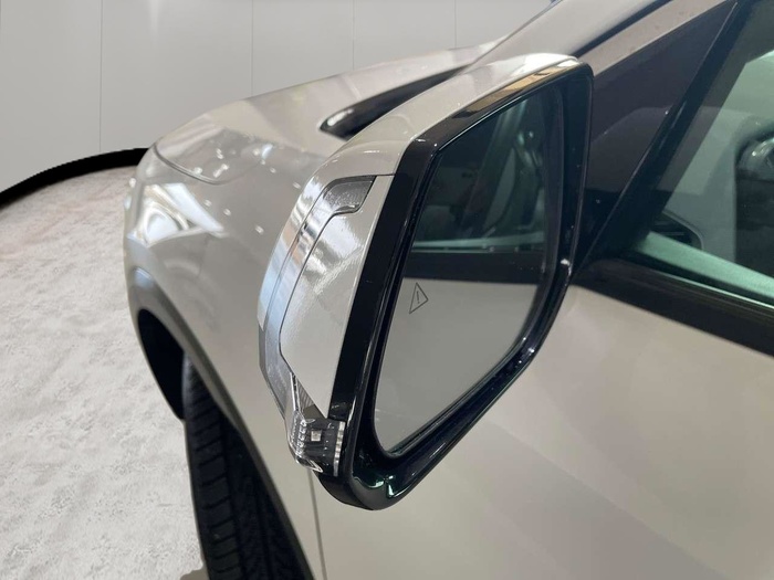 Kia Niro 1.6 GDi HEV Híbrido Drive 104 kW (141 CV) Vehículo usado en Sevilla Kia Niro 1.6 GDi HEV Híbrido Drive 104 kW (141 CV) Vehículo usado en Sevilla